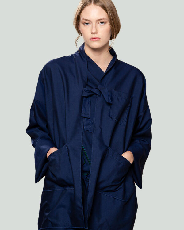MOE zero waste wear: double layer reversible wool jacket.32 atlantic blue with blue edges