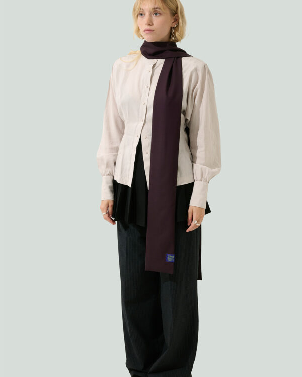 MOE zero waste wear: wool scarf, plum red